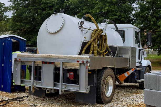 Portable Toilet Options We Offer in Posen, IL